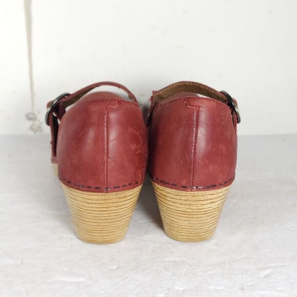 Dansko Women's EU37 US6-6,5 Red Leather Mary Jane Pro Clog Shoes - Picture 10 of 16